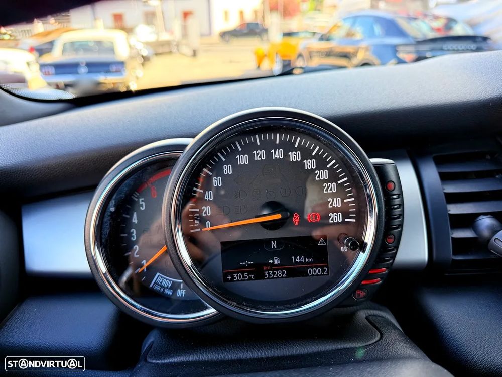 MINI 3 Portas Cooper D - 12