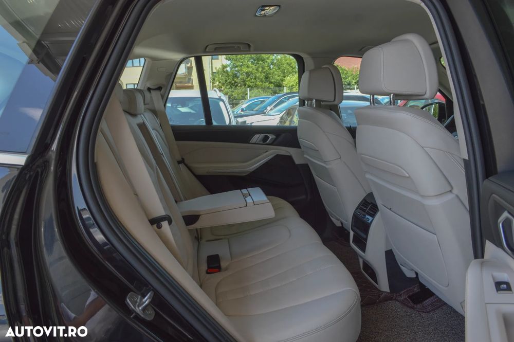 BMW X5 xDrive30d xLine - 31