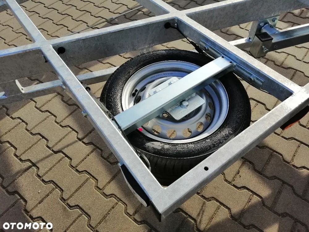 Besttrailers Przyczepa TINY HOUSE (Domki mobilne) 7,2x2,45 m DMC 3500 kg, 2 osie, 13", 4 podpory - 3