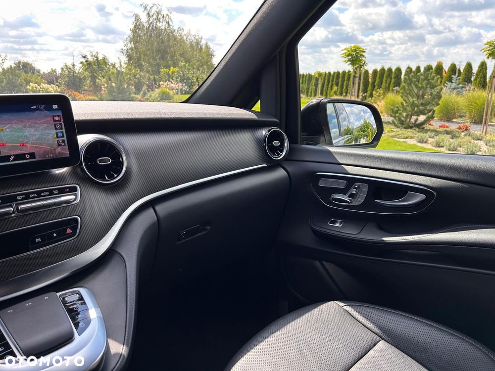 Mercedes-Benz Klasa V 300 d 4-Matic Avantgarde 9G-Tronic - 25