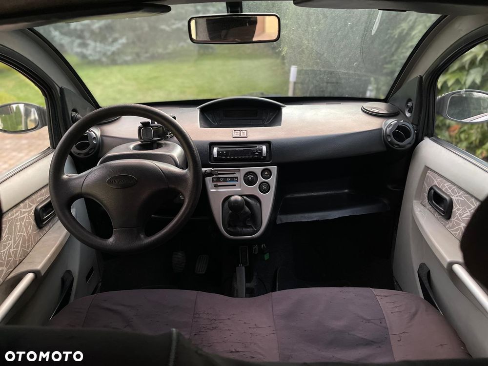 Microcar MC - 18
