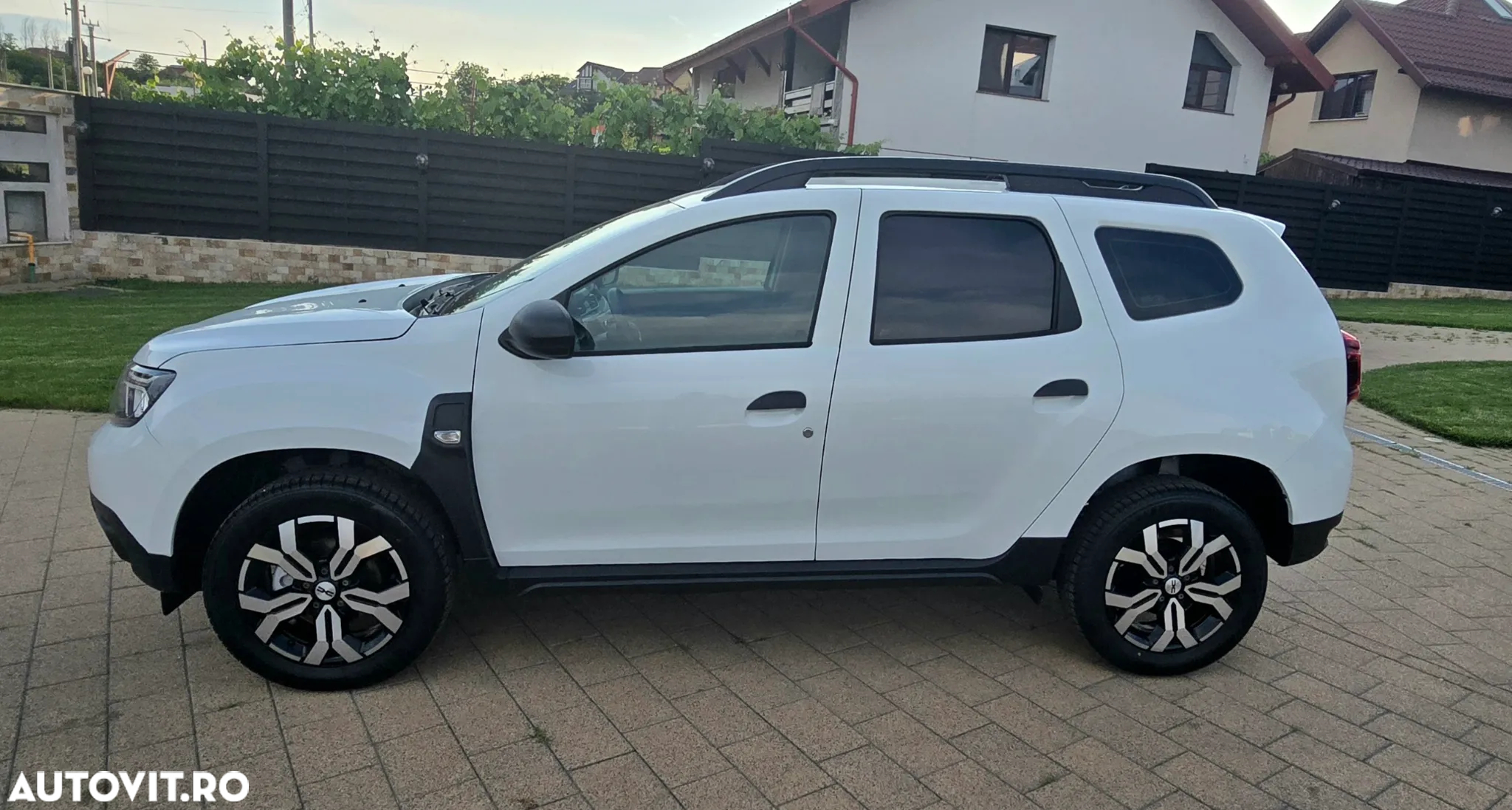 Dacia Duster TCe 100 2WD Comfort - 15