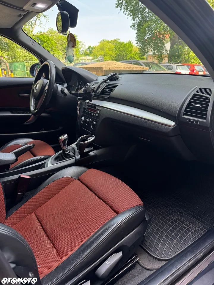 BMW Seria 1 120d - 4