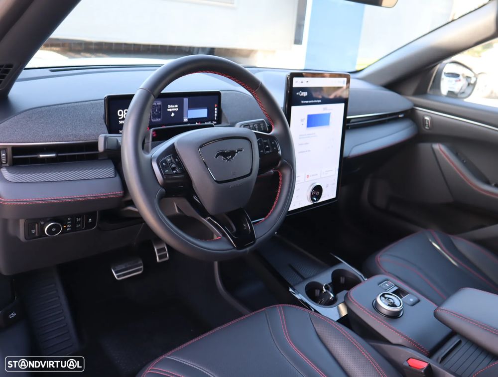 Ford Mustang Mach-E 98.7 kWh Premium - 32