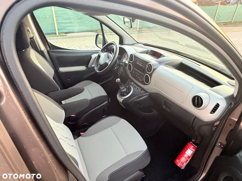 Peugeot Partner 98 VTi Family - 22