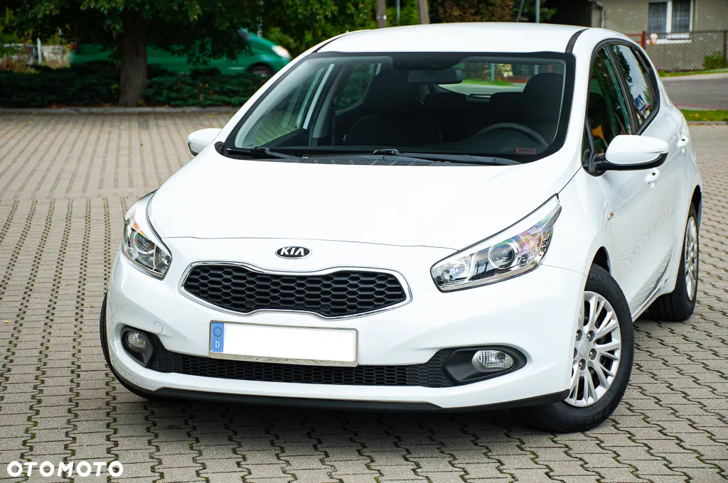 Kia Ceed 1.4 CVVT Vision - 12