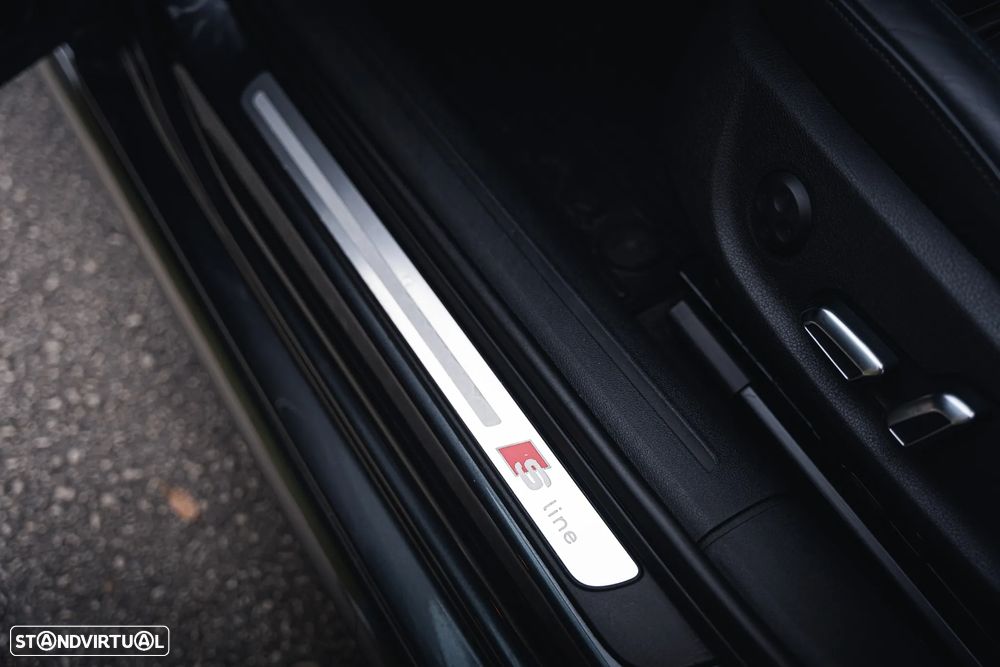 Audi A4 2.0 TDI DPF S line Sport Pack - 39