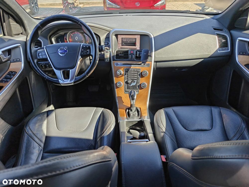 Volvo XC 60 - 13