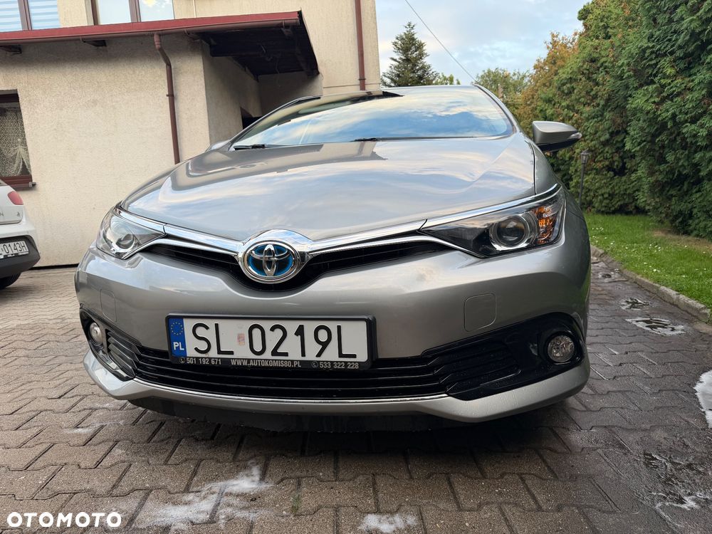 Toyota Auris - 4
