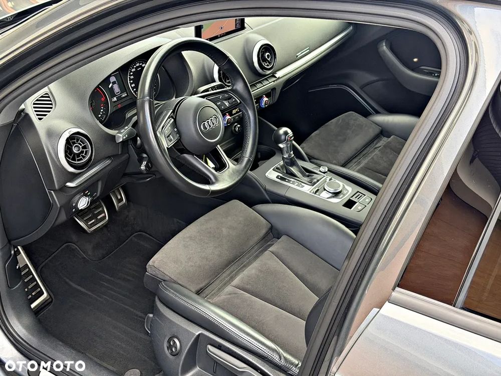 Audi A3 Sportback 2.0 TDI clean diesel Edycja specjalna S tronic - 17