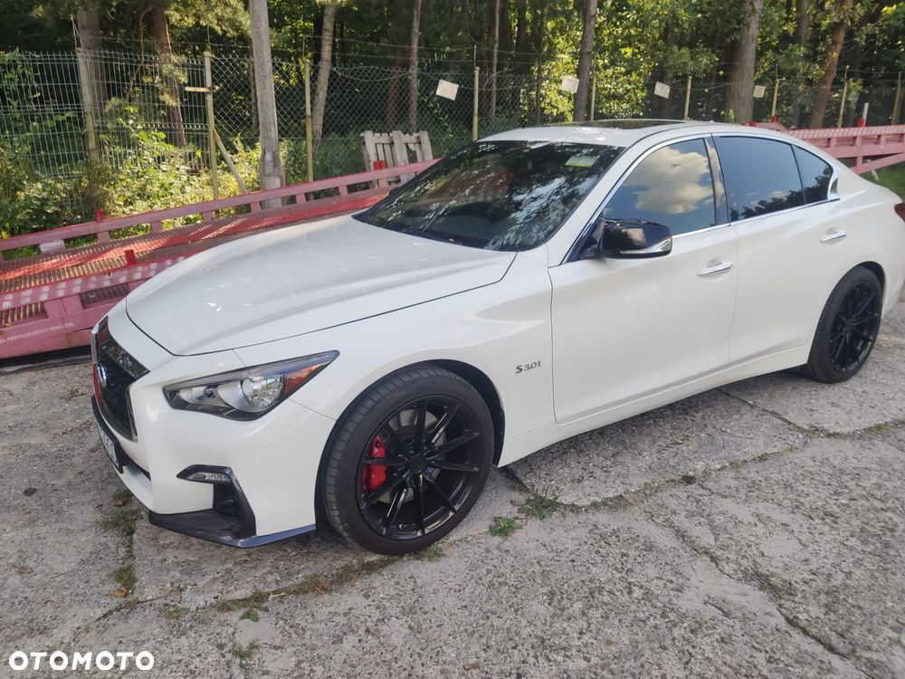 Infiniti Q50