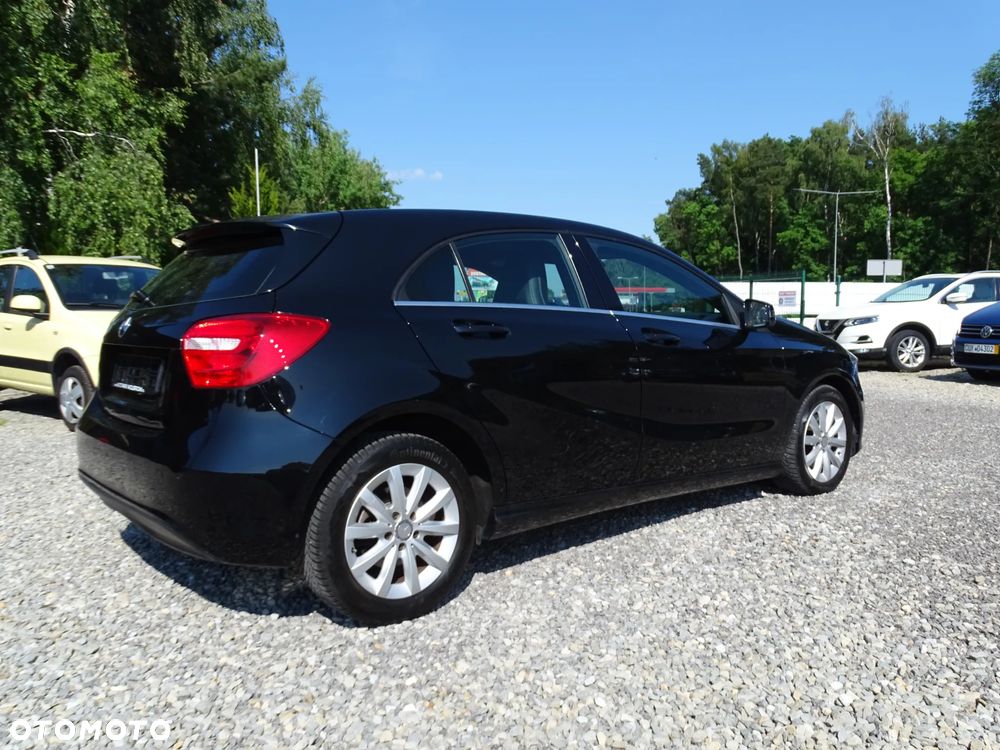 Mercedes-Benz Klasa A 180 (BlueEFFICIENCY) Urban - 10