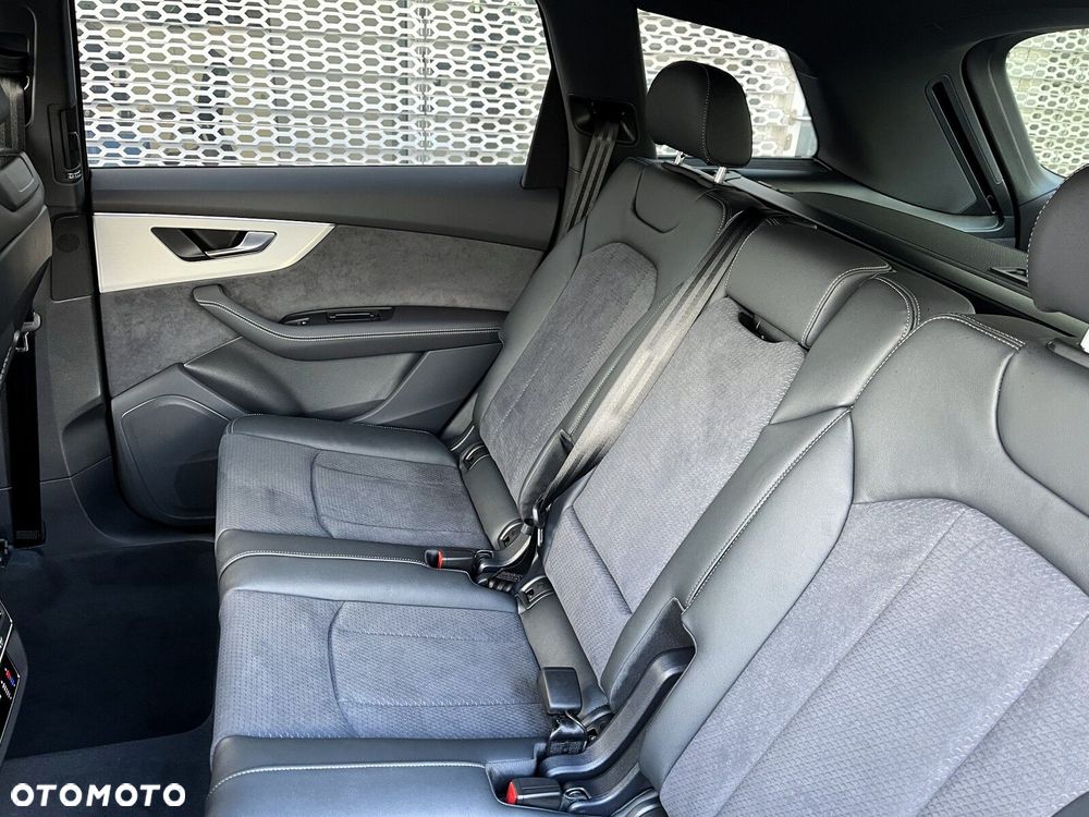 Audi Q7 - 23