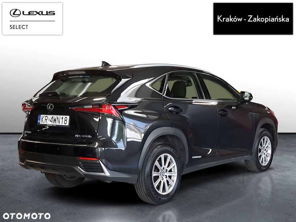 Lexus NX 300h Elegance AWD - 10