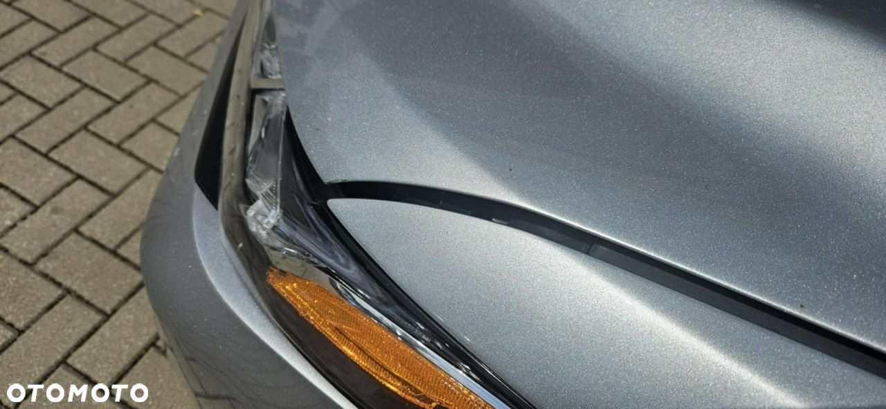 Toyota Camry - 6
