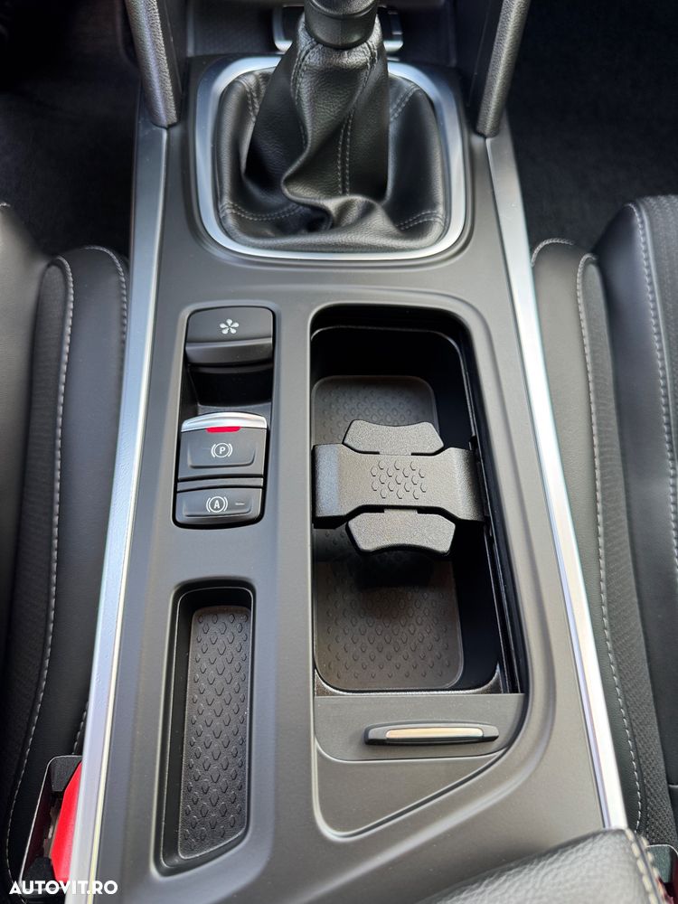 Renault Megane Blue dCi 116 Intens - 27