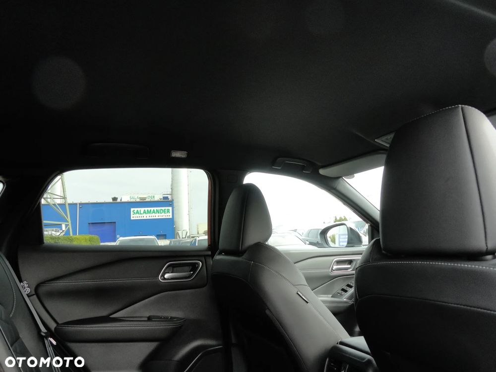 Nissan Qashqai 1.3 DIG-T MHEV Xtronic Tekna - 12