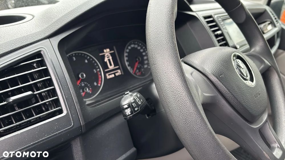 Volkswagen Transporter T6 - 11