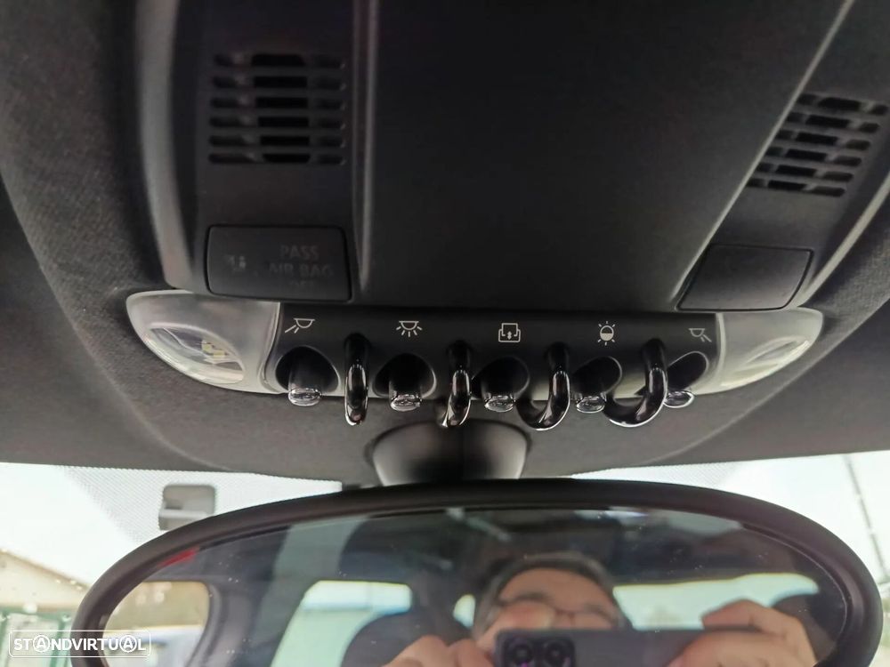 MINI Countryman Cooper D - 25