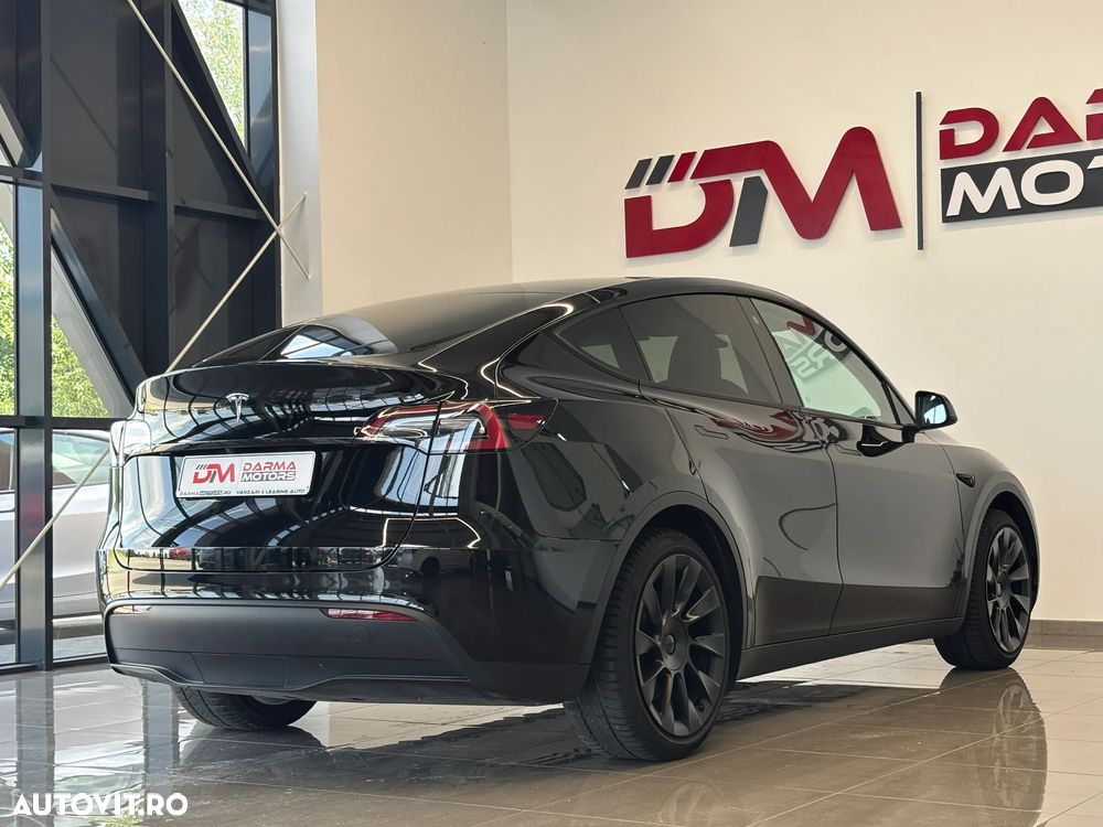 Tesla Model Y RWD - 5