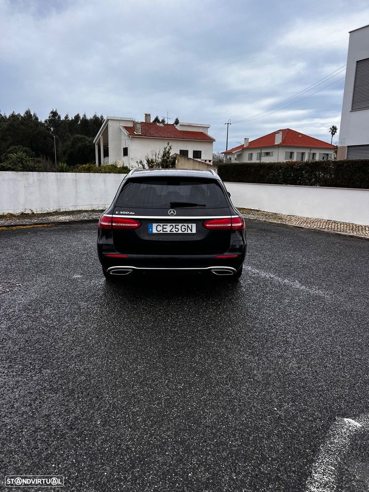 Mercedes-Benz E 300 de 9G-TRONIC Exclusive - 6