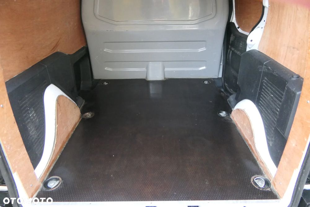 Peugeot PARTNER - 12