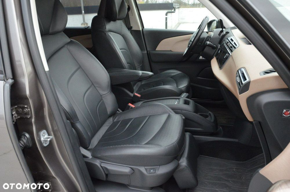 Citroën C4 Grand Picasso 2.0 BlueHDi Exclusive - 25