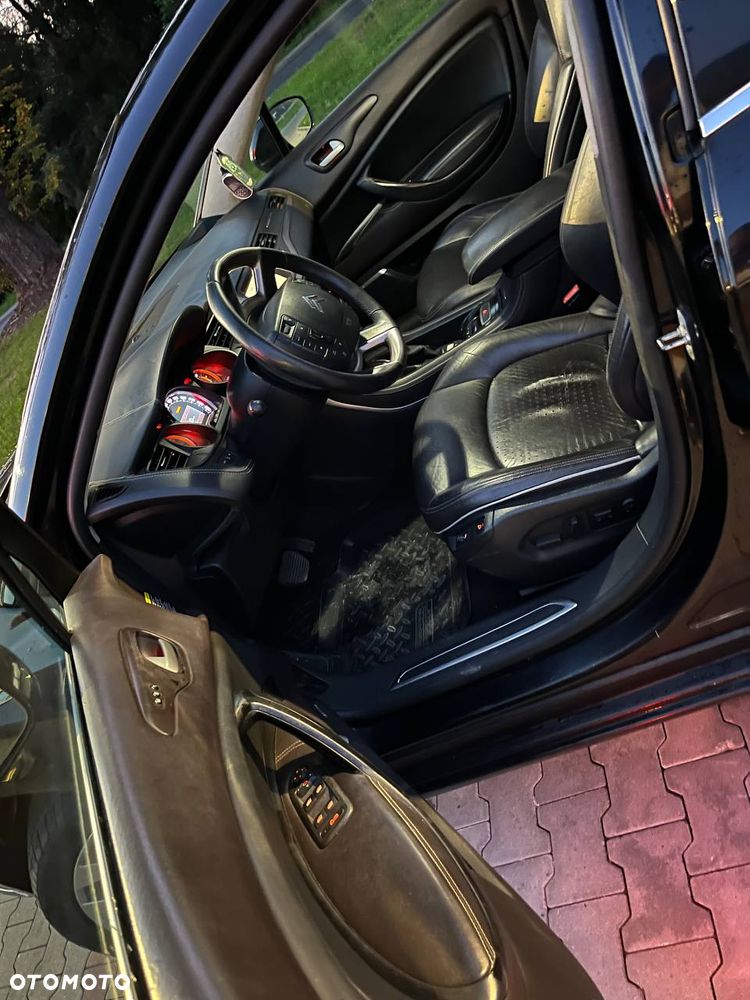 Citroën C5 2.7 HDi V6 Exclusive - 10