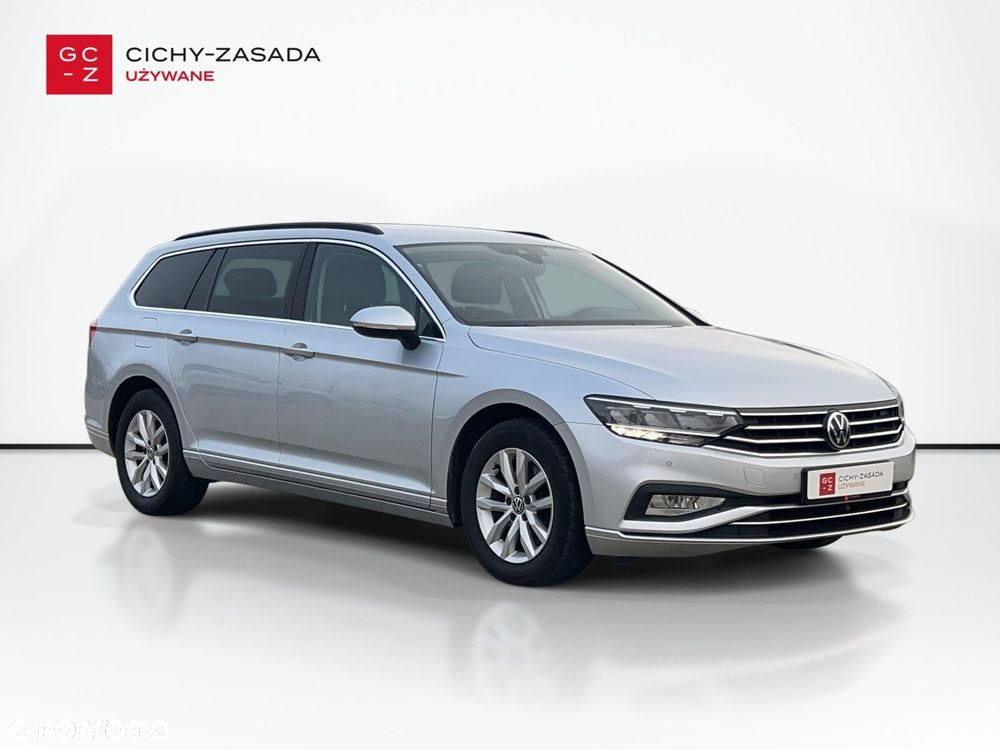 Volkswagen Passat - 7