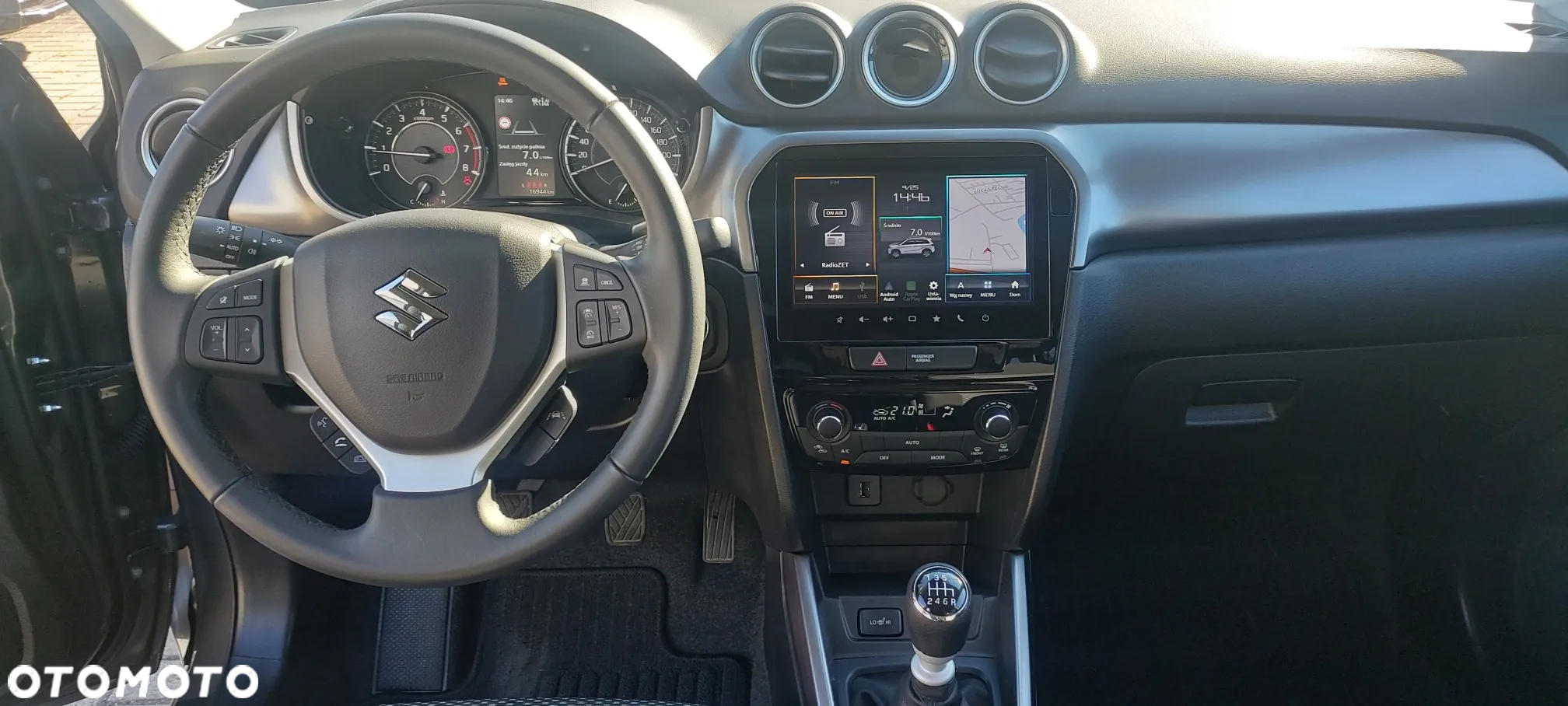 Suzuki Vitara 1.4 Boosterjet mHEV Premium Plus 2WD - 9