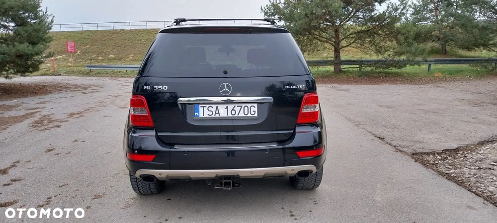 Mercedes-Benz ML 350 BlueTEC 4-Matic - 12