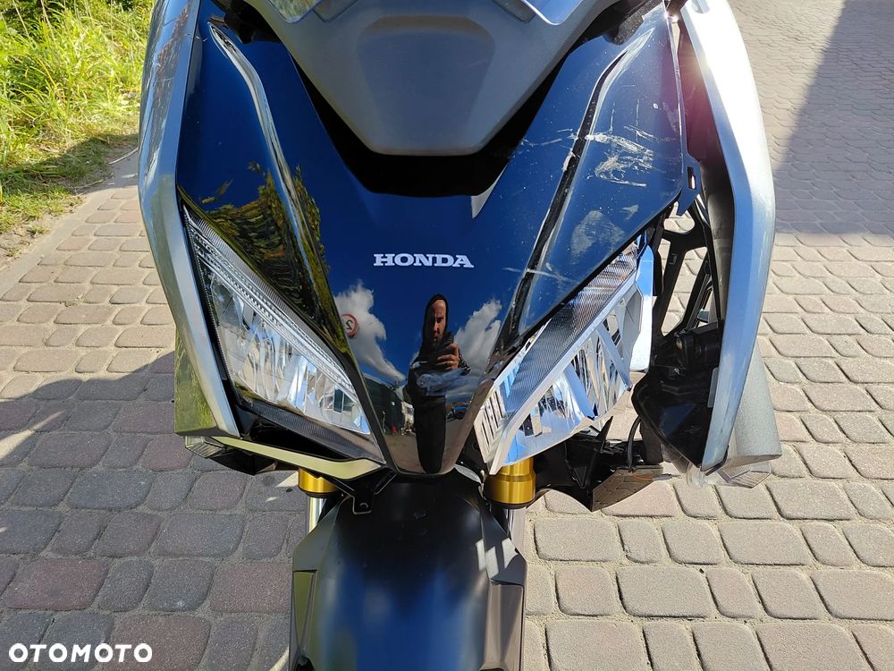 Honda Inny - 32
