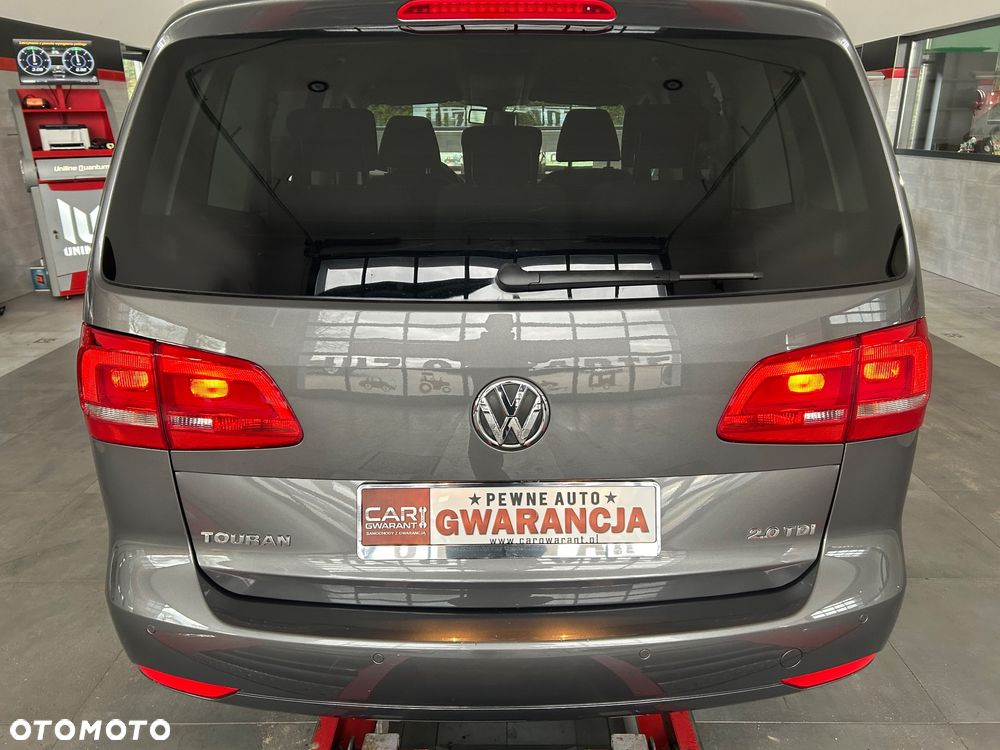 Volkswagen Touran 2.0 TDI BMT Comfortline DSG - 24
