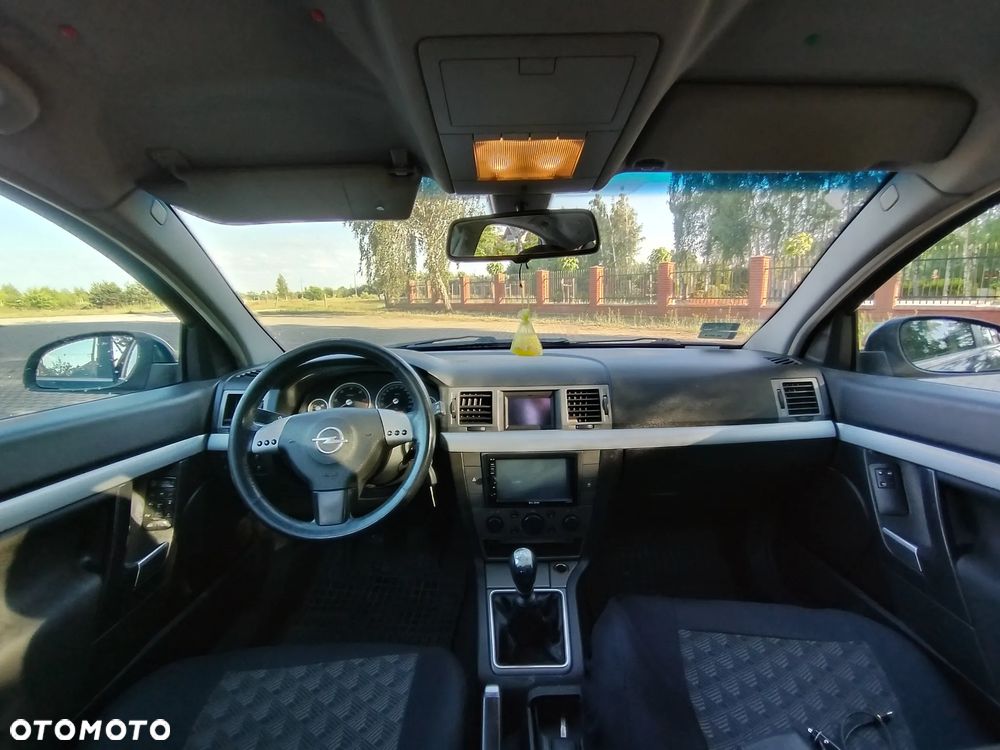 Opel Vectra 2.2 DTI Sport - 11