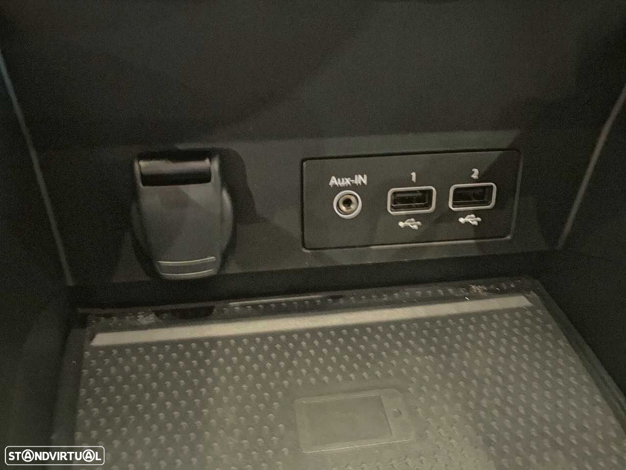 Renault Captur - 17