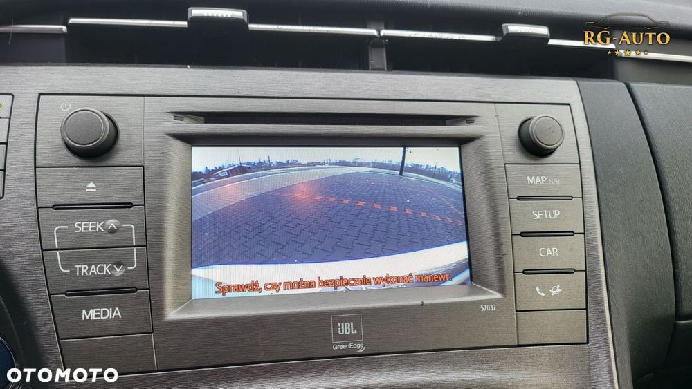 Toyota Prius - 21