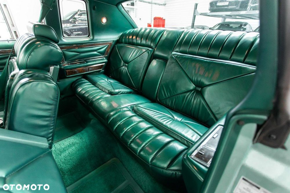 Lincoln Continental - 28