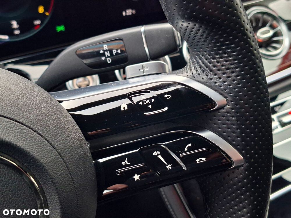 Mercedes-Benz CLS - 23