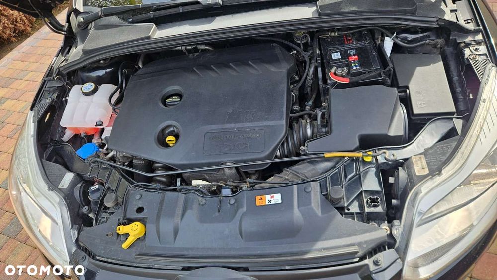 Ford Focus Turnier 1.6 TDCi DPF Start-Stopp-System Ambiente - 20