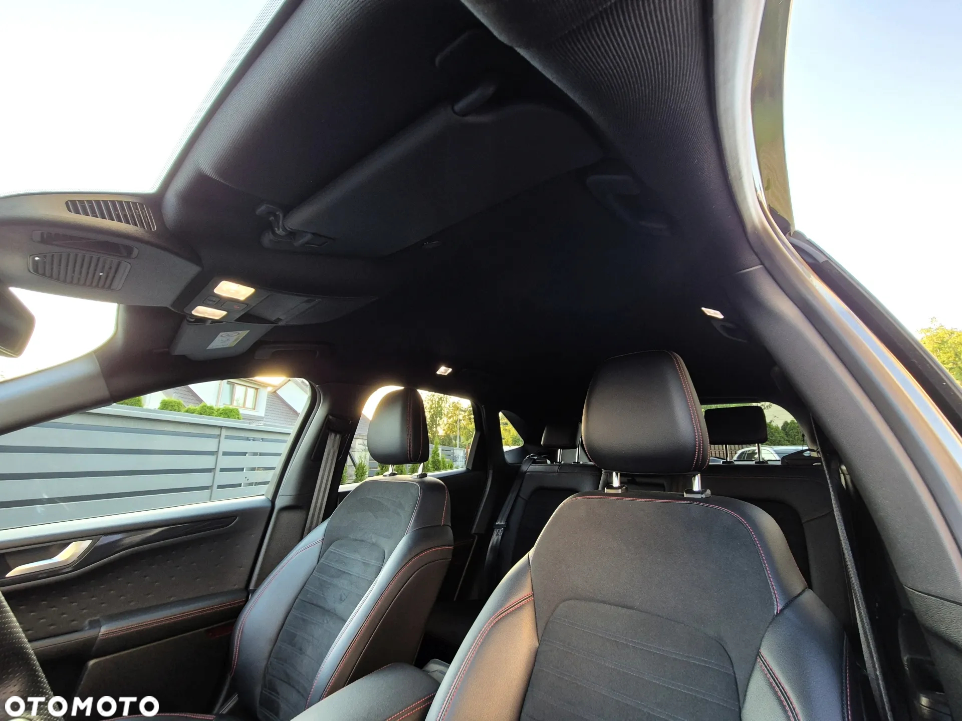 Ford Kuga 2.0 EcoBlue AWD ST-Line X - 33
