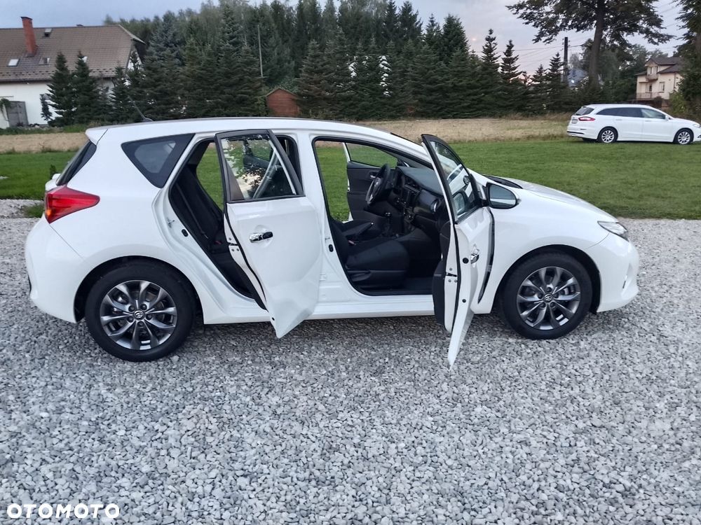 Toyota Auris 1.33 Dual-VVT-i Comfort - 25
