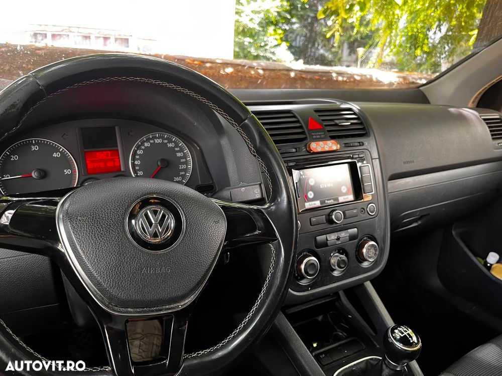 Volkswagen Golf 1.9 TDI Comfortline DPF - 6