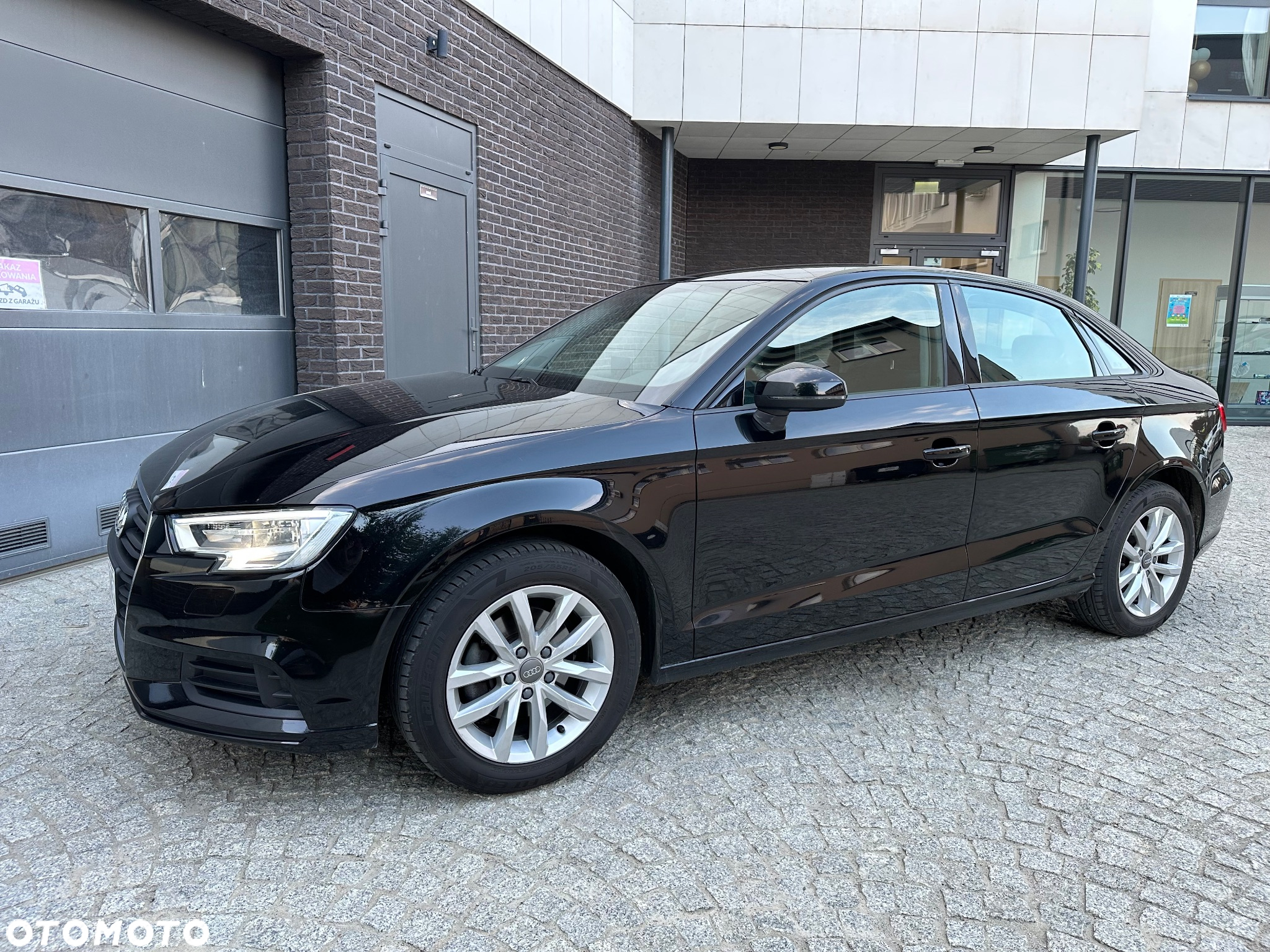 Audi A3 ver-1-6-tdi - 13
