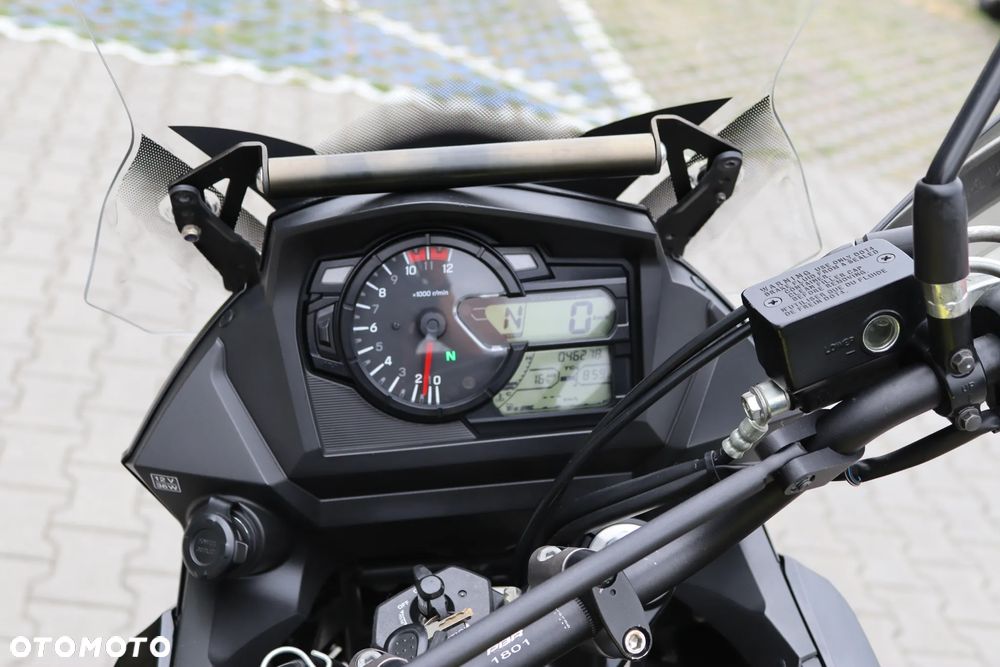 Suzuki V-STROM - 15