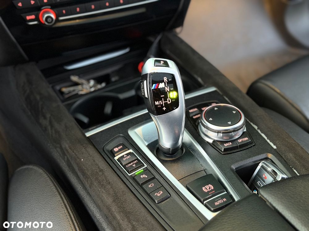 BMW X5 xDrive30d - 24