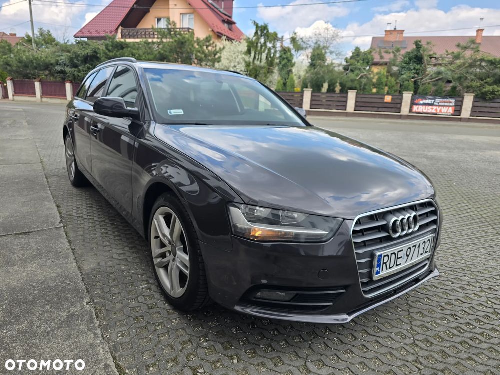 Audi A4 Avant - 1