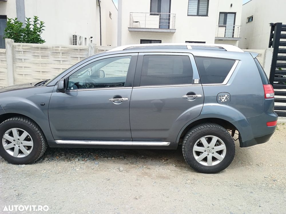 Citroën C-Crosser - 4