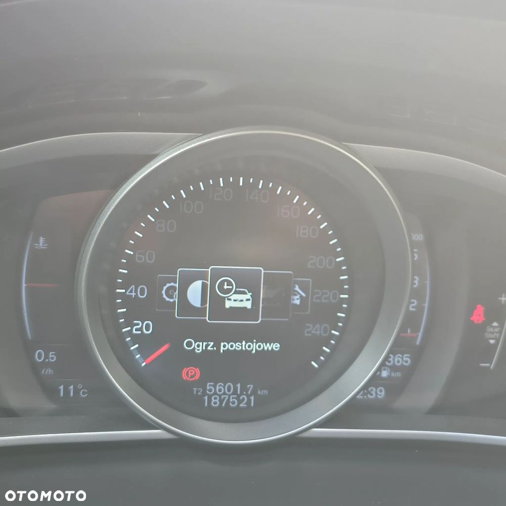 Volvo V40 D2 Drive-E Ocean Race - 23