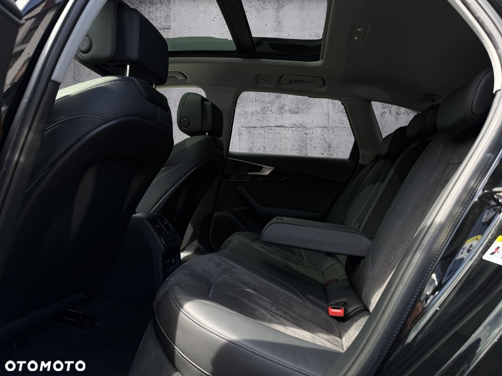 Audi A4 Avant 40 TDI quattro S tronic S line - 17