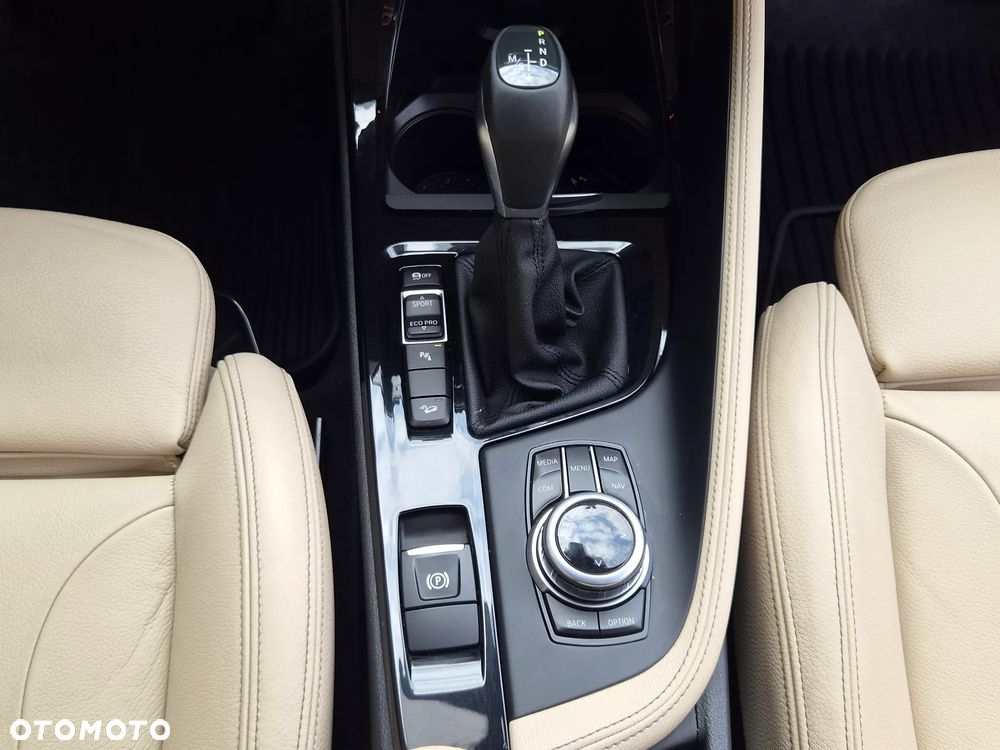 BMW X1 xDrive18d xLine sport - 16